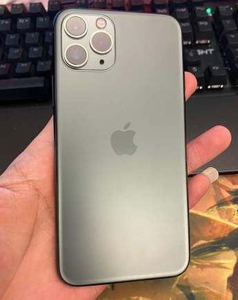 礼县苹果维修点分享iPhone 11 Pro黑屏小众故障解析 